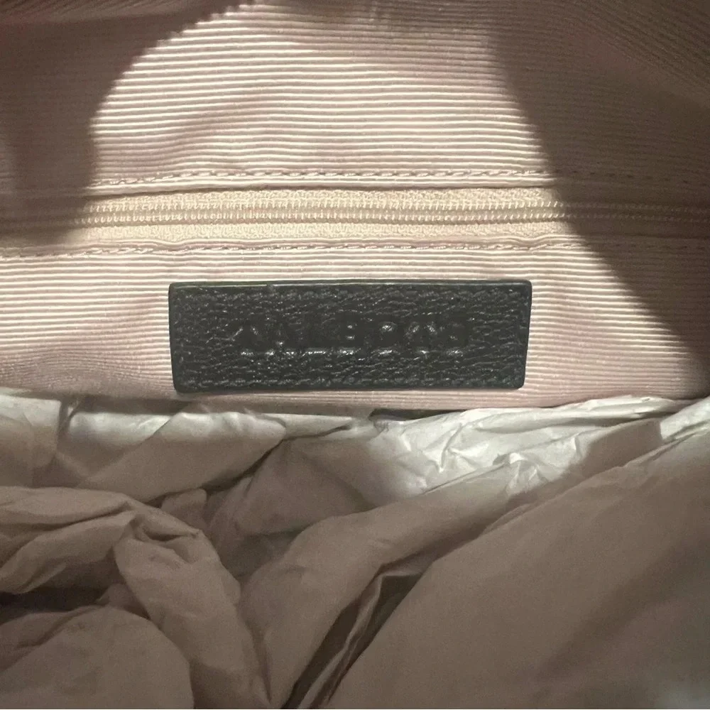 NWOT Talbots Black and Whitete Houndstooth Purse with‎ gold Accents